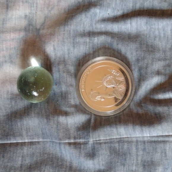 Antique Marble&Mint Commemorative - Picture 1 of 2